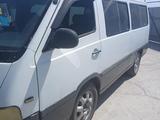 SsangYong Istana 2001 года за 2 500 000 тг. в Алматы – фото 2