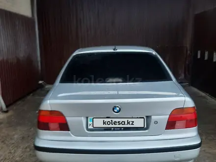 BMW 528 1998 года за 4 500 000 тг. в Шымкент – фото 6