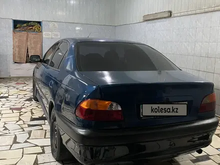 Toyota Avensis 1998 года за 2 000 000 тг. в Тараз – фото 2