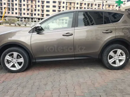 Toyota RAV4 2013 года за 8 500 000 тг. в Актау – фото 4