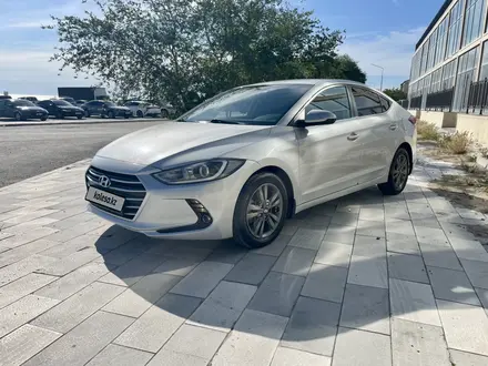 Hyundai Elantra 2018 года за 6 500 000 тг. в Актау – фото 7
