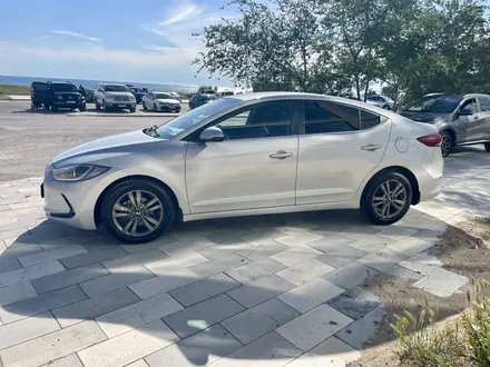 Hyundai Elantra 2018 года за 6 500 000 тг. в Актау – фото 6