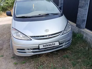 Toyota Previa, 2000