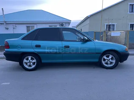 Opel Astra 1996 года за 1 700 000 тг. в Атырау – фото 5