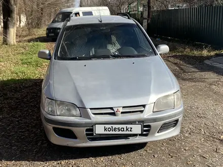 Mitsubishi Space Star 2001 года за 1 350 000 тг. в Алматы