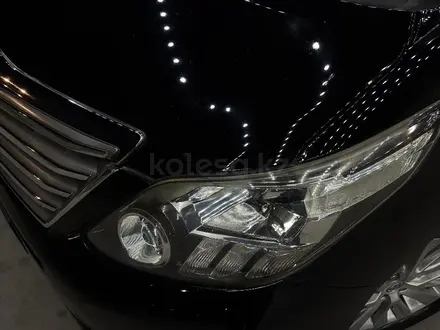 Toyota Alphard 2012 года за 8 200 000 тг. в Атырау