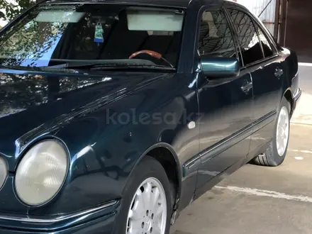 Mercedes-Benz E 230 1995 года за 2 800 000 тг. в Кызылорда – фото 7