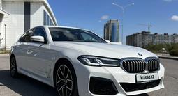 BMW 530 2022 года за 29 000 000 тг. в Алматы – фото 2