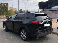 Toyota RAV4 2020 года за 16 500 000 тг. в Костанай