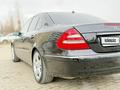 Mercedes-Benz E 320 2003 года за 4 250 000 тг. в Атырау – фото 14