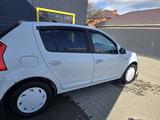 Renault Sandero 2013 годаүшін3 100 000 тг. в Актобе – фото 4