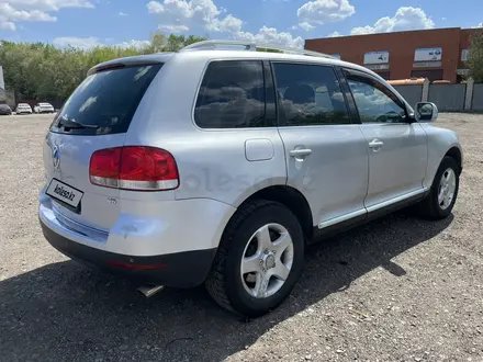Volkswagen Touareg 2004 года за 4 500 000 тг. в Алматы – фото 12