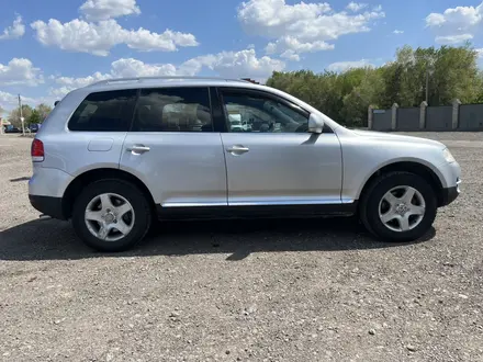 Volkswagen Touareg 2004 года за 4 500 000 тг. в Алматы – фото 11