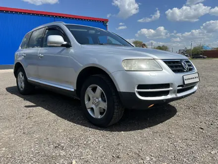 Volkswagen Touareg 2004 года за 4 500 000 тг. в Алматы – фото 17