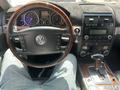 Volkswagen Touareg 2004 года за 4 500 000 тг. в Алматы – фото 3
