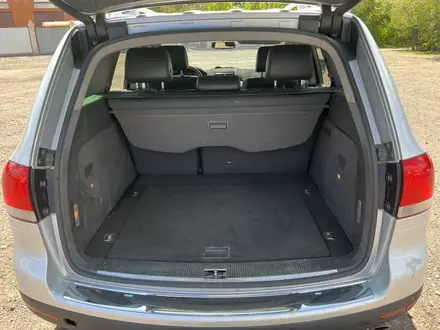 Volkswagen Touareg 2004 года за 4 500 000 тг. в Алматы – фото 7