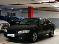 Toyota Camry 2001 года за 3 500 000 тг. в Астана