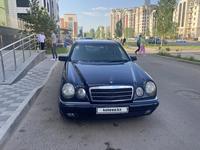 Mercedes-Benz E 200 1998 года за 2 500 000 тг. в Астана