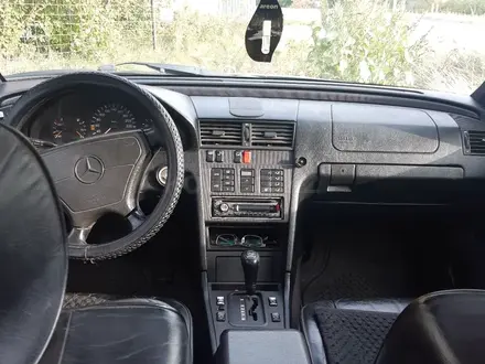 Mercedes-Benz C 280 1994 года за 2 500 000 тг. в Караганда – фото 4