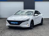 Hyundai Elantra 2022 года за 9 410 000 тг. в Астана