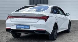 Hyundai Elantra 2022 года за 9 410 000 тг. в Астана – фото 3