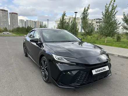 Toyota Camry 2024 года за 17 000 000 тг. в Астана