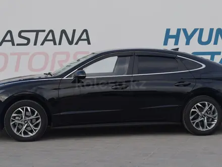 Hyundai Sonata 2023 года за 11 790 000 тг. в Костанай – фото 3