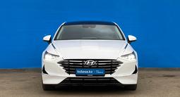 Hyundai Sonata 2022 года за 13 120 000 тг. в Алматы – фото 2