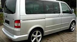 Volkswagen Multivan 2006 года за 2 700 тг. в Алматы – фото 2