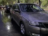 Skoda Rapid 2014 года за 5 200 000 тг. в Караганда – фото 4