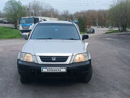 Honda CR-V 1996 года за 3 000 000 тг. в Алматы – фото 12