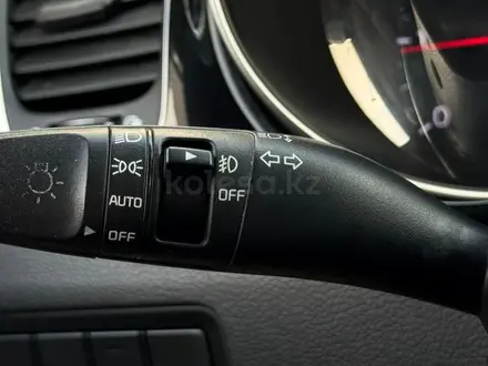 Kia Carnival 2018 года за 10 600 000 тг. в Алматы – фото 19