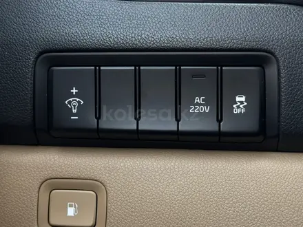 Kia Carnival 2018 года за 10 600 000 тг. в Алматы – фото 21