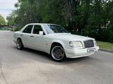 Mercedes-Benz E 280 1994 года за 3 350 000 тг. в Алматы – фото 2