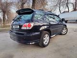 Toyota Harrier 1998 годаүшін4 300 000 тг. в Алматы