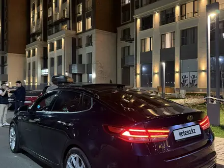 Kia K5 2016 года за 9 259 000 тг. в Алматы – фото 15