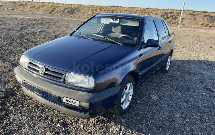 Volkswagen Vento 1993 годаүшін1 800 000 тг. в Караганда