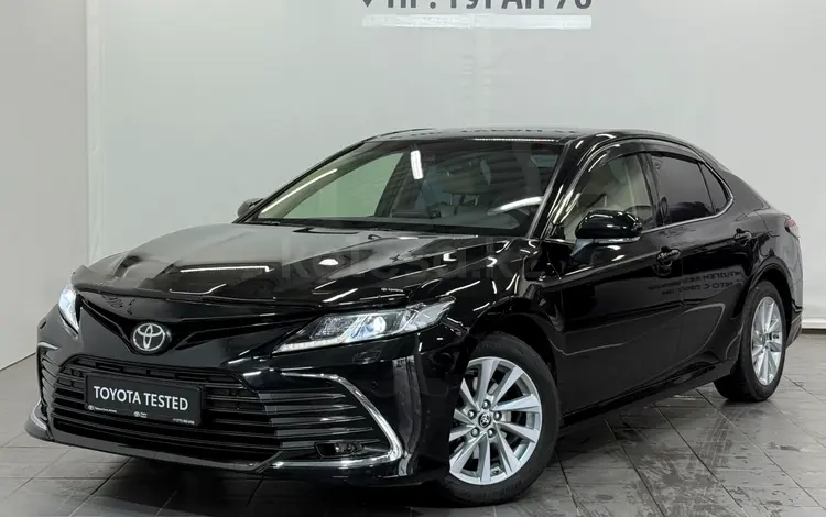 Toyota Camry Prestige 2023 года за 15 800 000 тг. в Астана