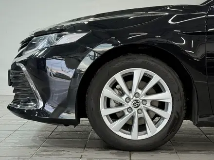 Toyota Camry Prestige 2023 года за 15 800 000 тг. в Астана – фото 17