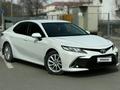 Toyota Camry 2021 годаүшін15 300 000 тг. в Атырау – фото 2