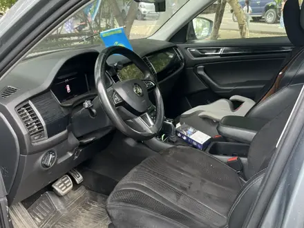 Skoda Kodiaq 2018 года за 11 500 000 тг. в Алматы – фото 6