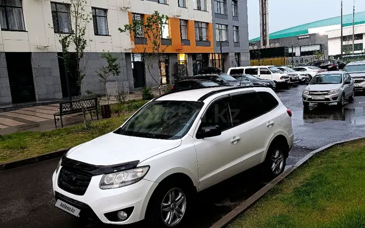 Hyundai Santa Fe 2010 года за 6 000 000 тг. в Астана
