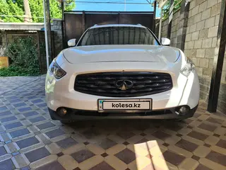 Infiniti FX37