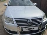 Volkswagen Passat 2006 годаүшін3 500 000 тг. в Петропавловск – фото 3