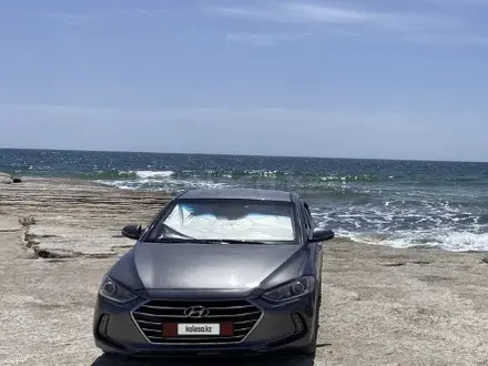 Hyundai Elantra 2017 года за 6 200 000 тг. в Актау – фото 6