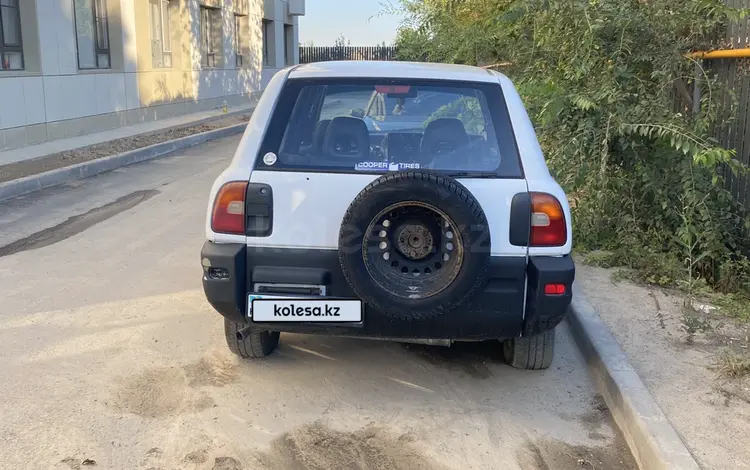 Toyota RAV4 1996 годаүшін2 300 000 тг. в Алматы