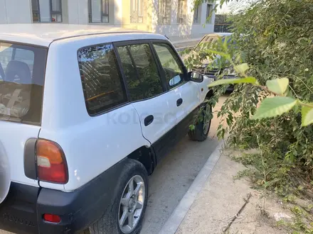 Toyota RAV4 1996 года за 2 300 000 тг. в Алматы – фото 2