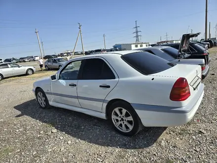 Mercedes-Benz C 200 1993 года за 1 700 000 тг. в Шымкент – фото 2