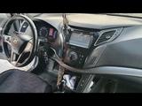 Hyundai i40 2015 года за 5 900 000 тг. в Актобе – фото 4