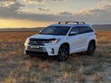 Toyota Highlander 2018 годаүшін16 800 000 тг. в Шымкент